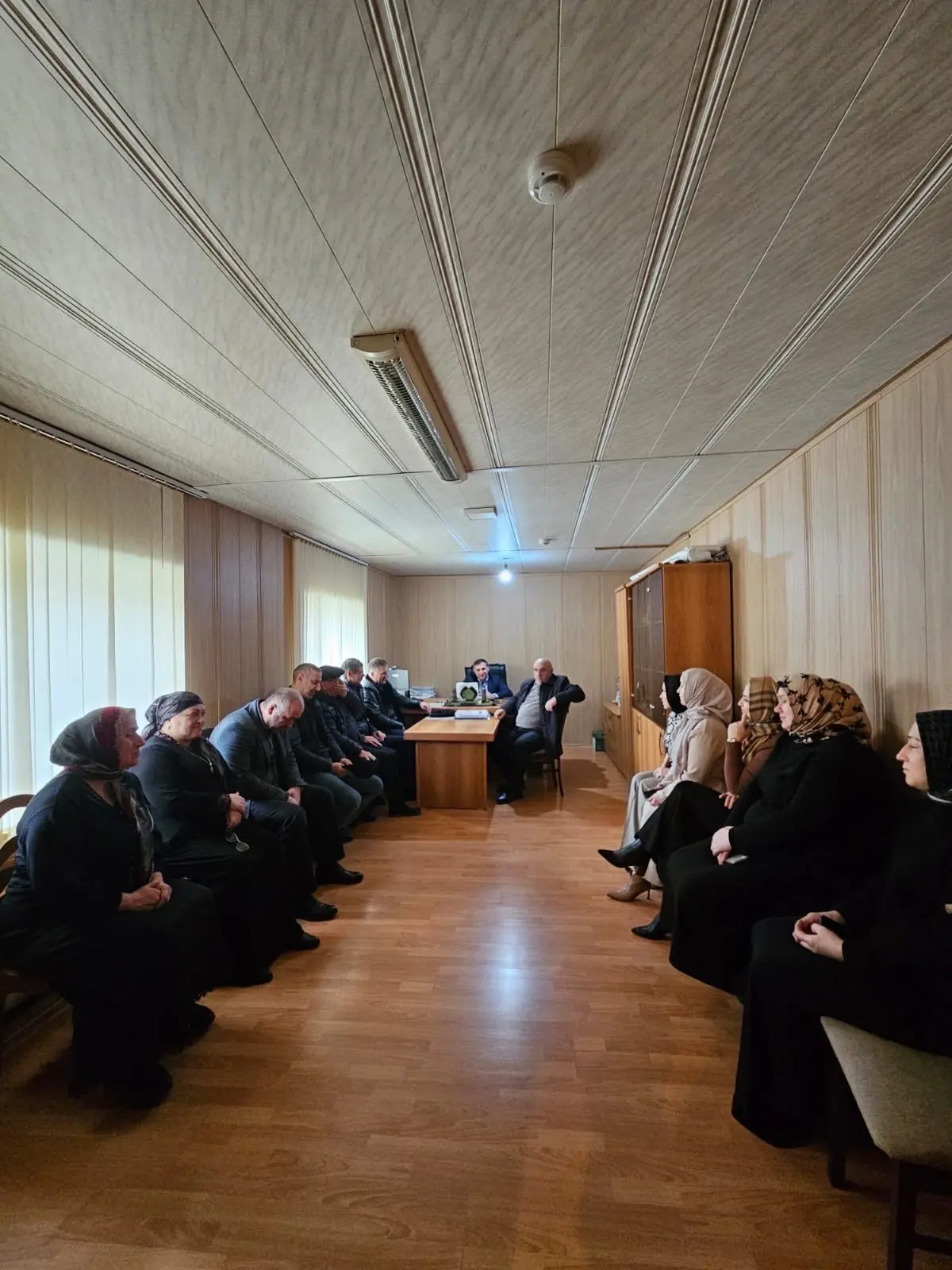 Коллективу управления образования представлен новый руководитель